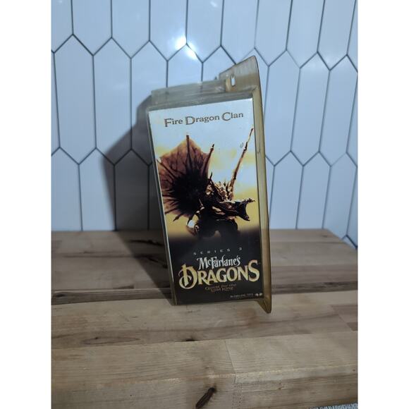 McFarlane's Dragons Fire Dragon Series/Clan 3 Quest For The Lost King BNIP! - Picture 5 of 7